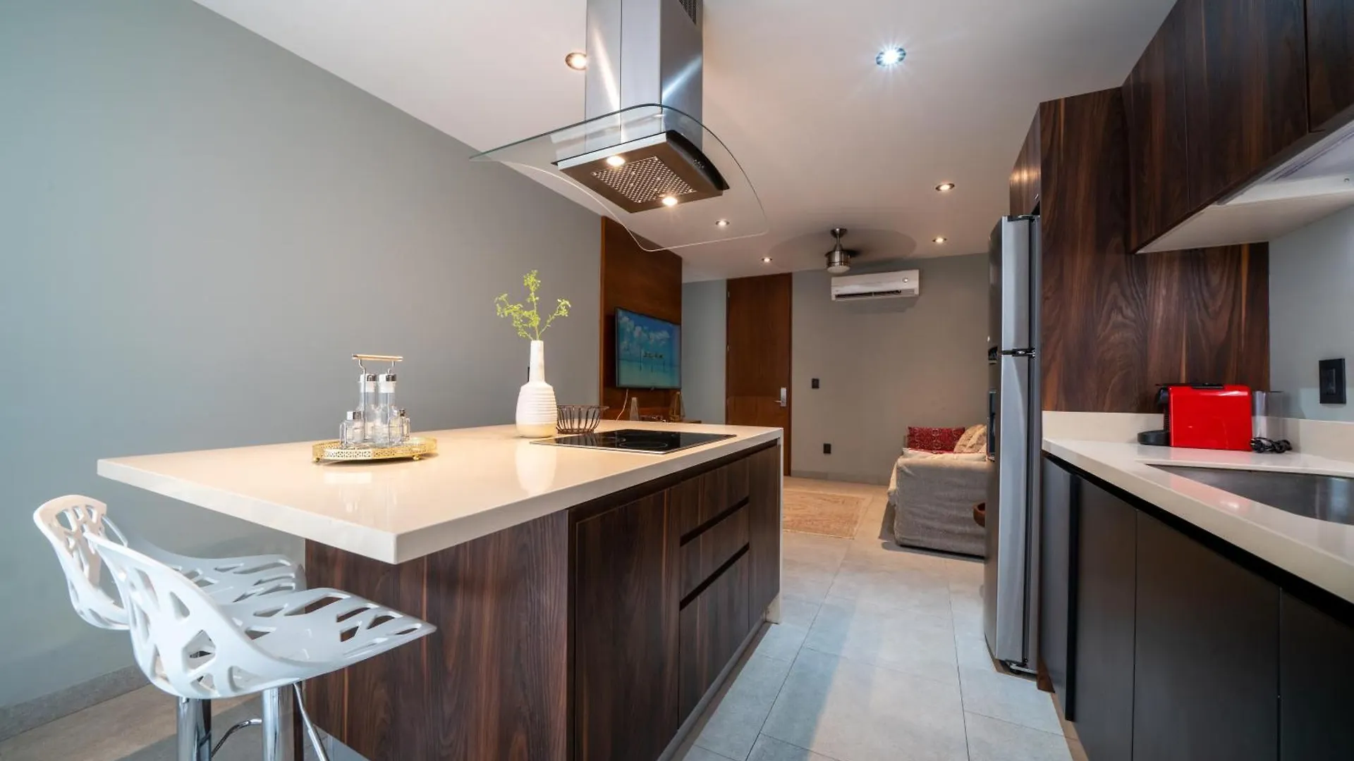 1 Bedroom Condo With Rooftop Pool & Bar - At It Residences - Condo Iris Playa del Carmen