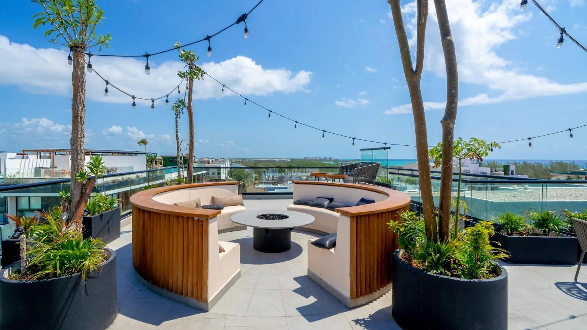 1 Bedroom Condo With Rooftop Pool & Bar - At It Residences - Condo Iris Playa del Carmen 0*,